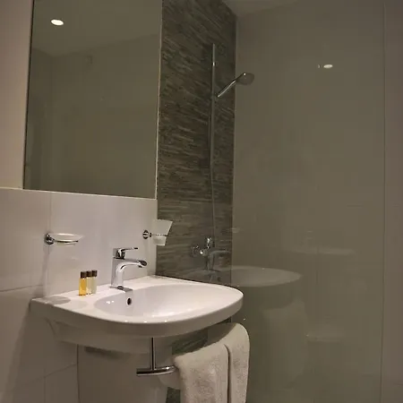 Hotel Opera Garni Отель