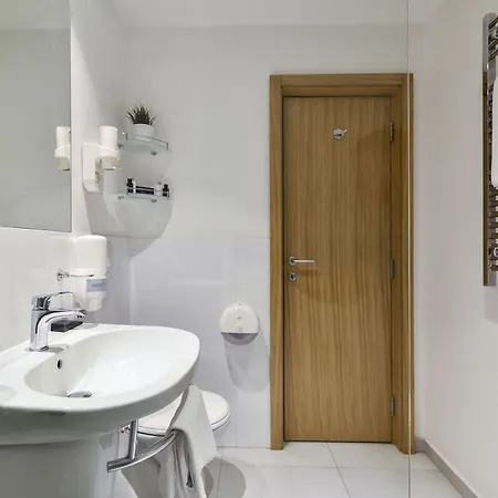 Hotel Opera Garni Отель 4*