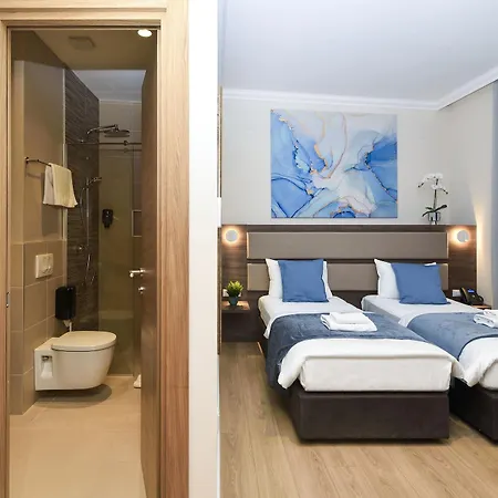 Hotel Opera Garni 4*
