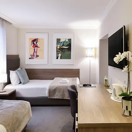 Hotel Opera Garni Отель Белград