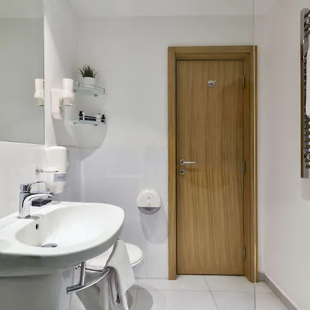 Hotel Opera Garni 4* Белград