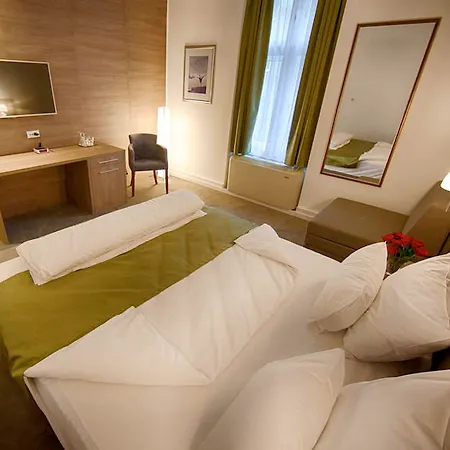 Hotel Opera Garni Белград