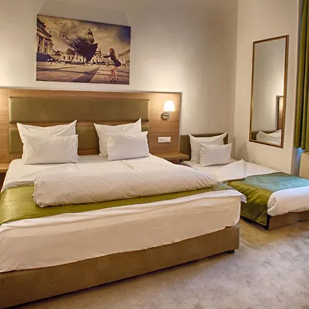 Отель Hotel Opera Garni 4*