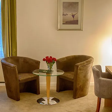 Hotel Opera Garni Отель 4*