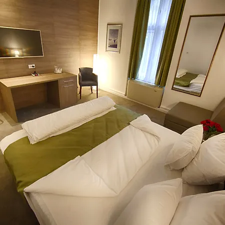Hotel Opera Garni 4* Белград