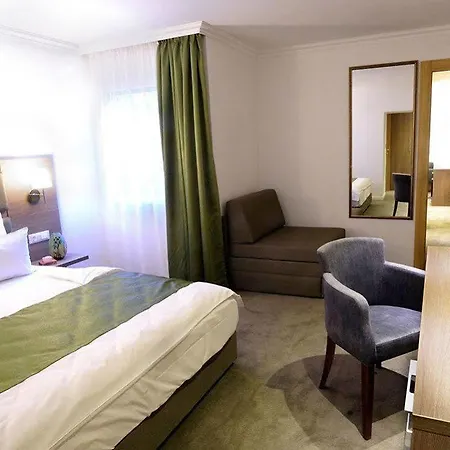 Hotel Opera Garni Отель Белград
