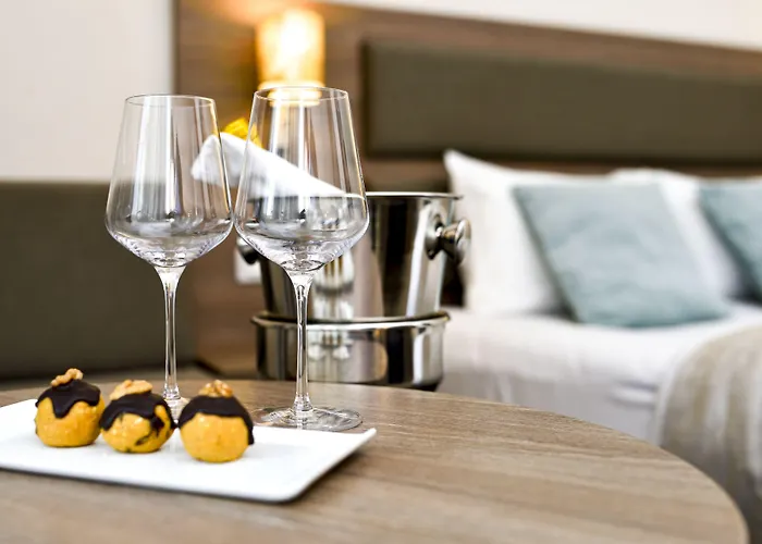 Hotel Opera Garni Hotel 4*