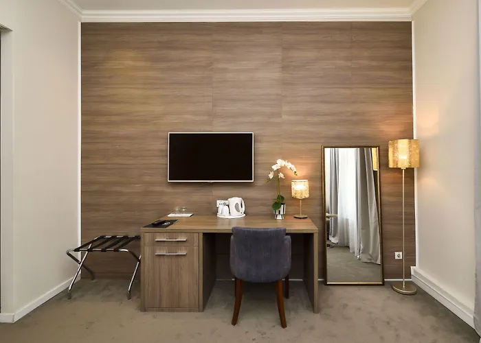 Hotel Opera Garni 4* Belgrade