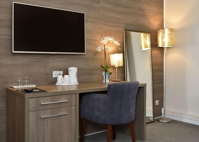 Opera Garni Hotell Belgrad