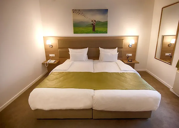 Opera Garni 4* 贝尔格莱德