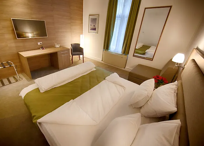 Hotel Opera Garni Belgrade