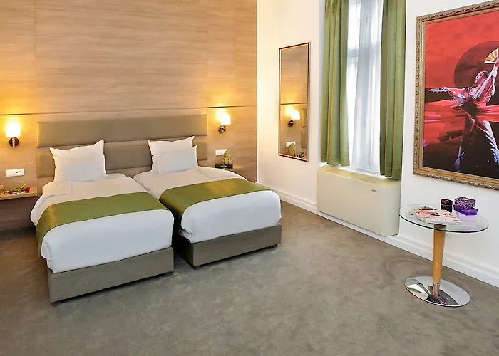 Hotel Opera Garni 4* Belgrade